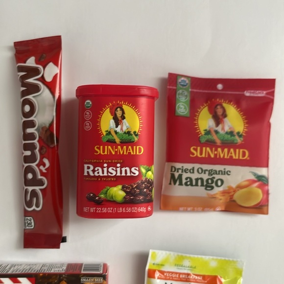 Zuru Mini Brands Series 4 assorted items - Picture 6 of 8